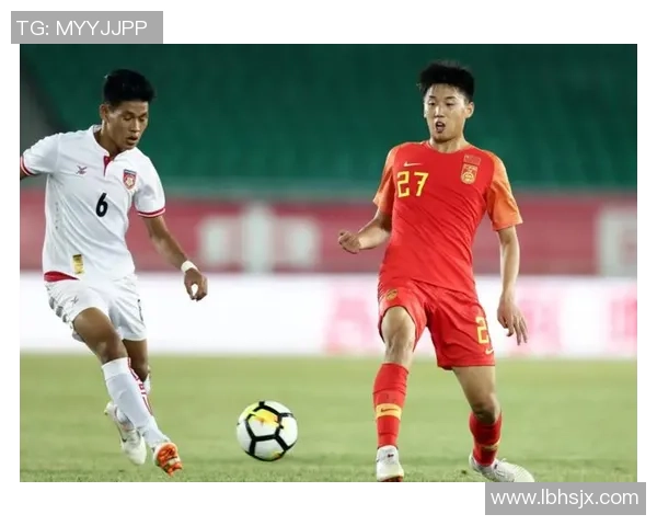 探索滚动球足球的魅力与技巧提升之路让你在赛场上大放异彩